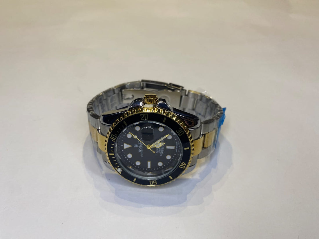 Premium Two-Tone Diver Style Watch – Black Bezel